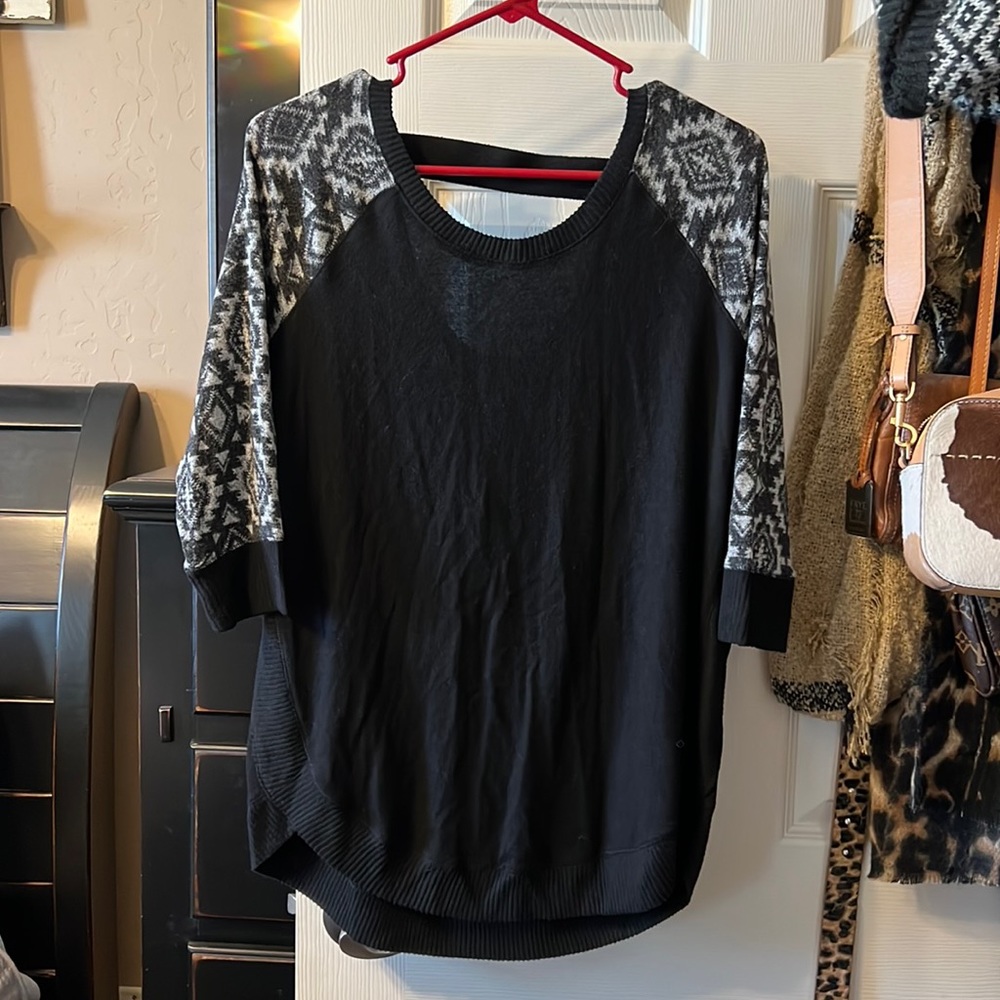 Aztec top